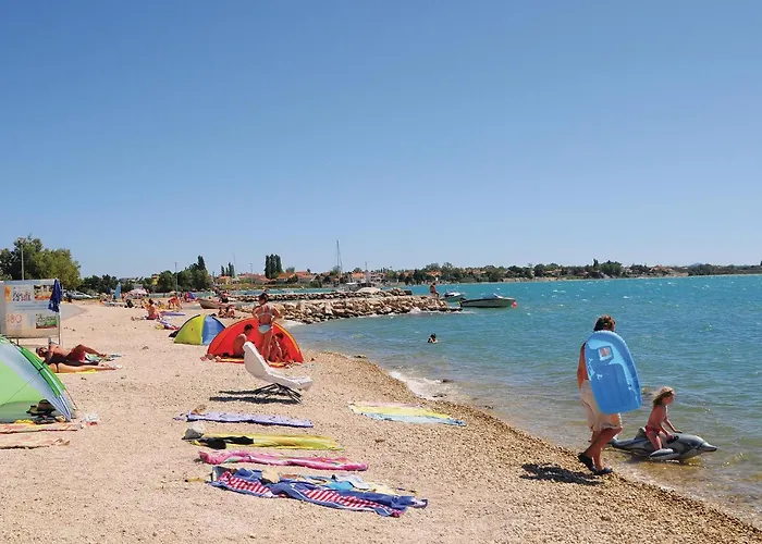 Lovely In With Swimming Pool Nin