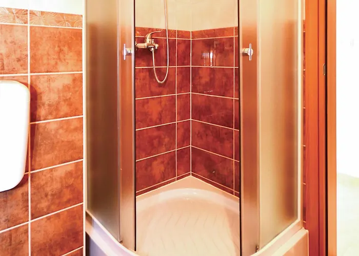 Lovely In With Swimming Pool Nin